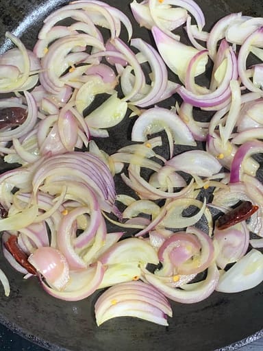 Saute-onions