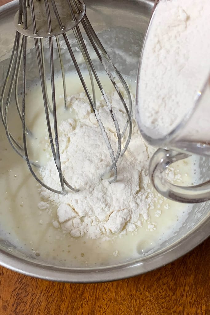 add-flour-to-milk