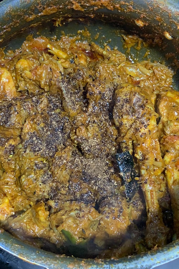 add-coriander-cumin-drychilly-crushed-powder
