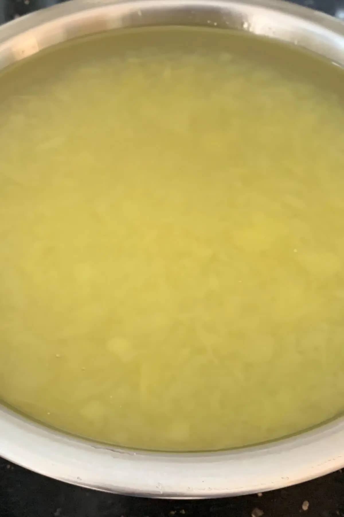 boiled_mango_in_container